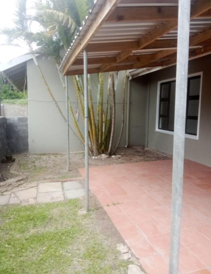 6 Bedroom Property for Sale in Kaysers Beach Eastern Cape